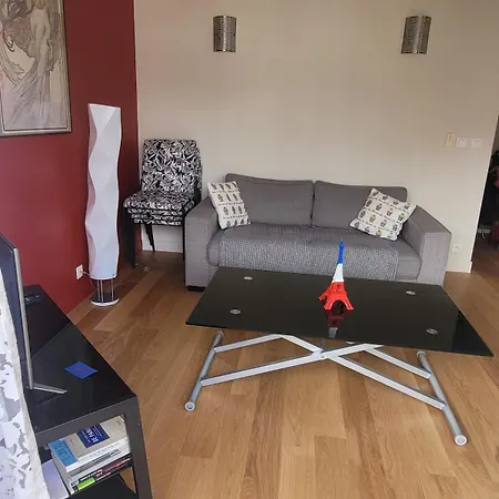 Charming 1 Bedroom In Montmartre * Paris